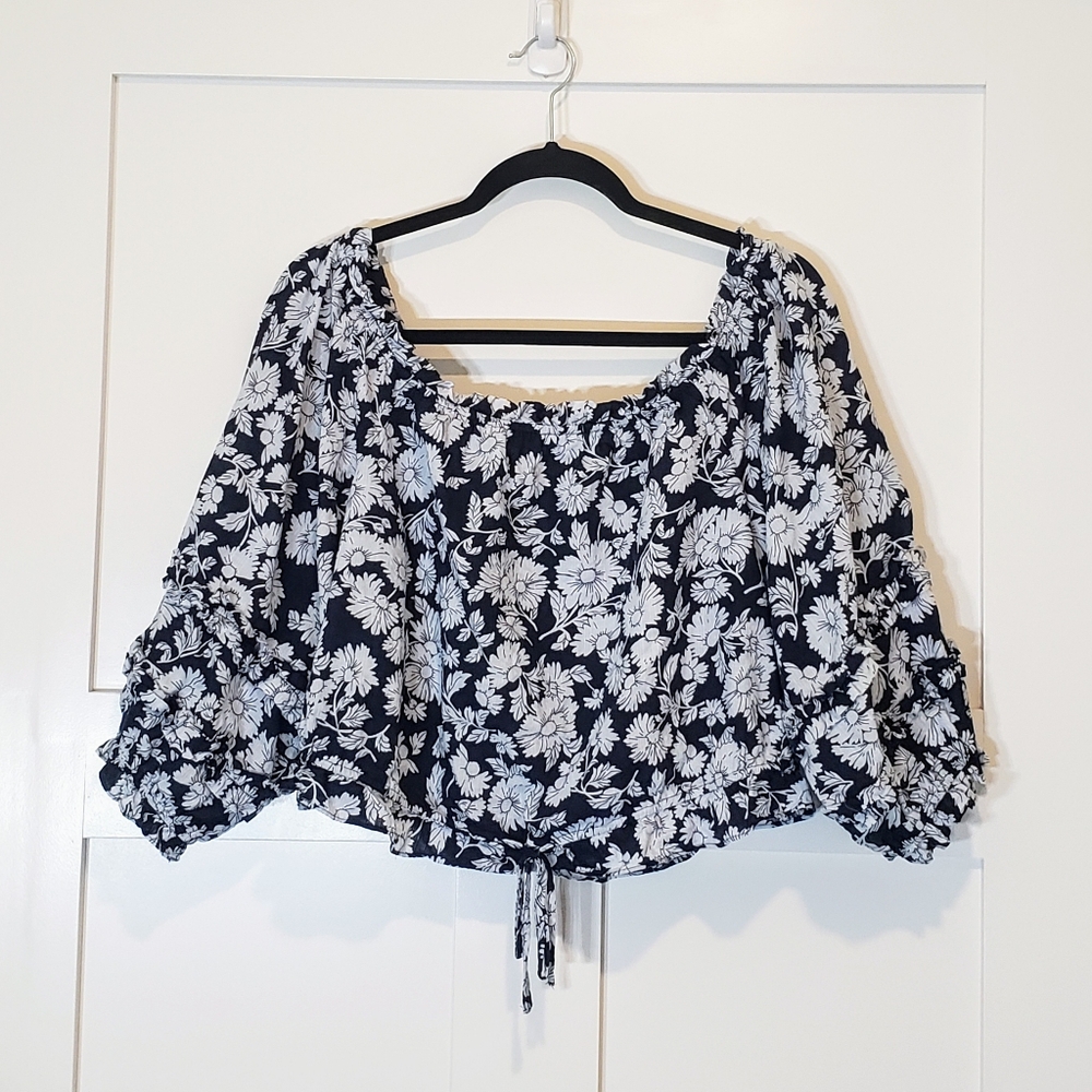LC Lauren Conrad Off The Shoulder Cropped Top Navy Blue White Size XXL Front Tie